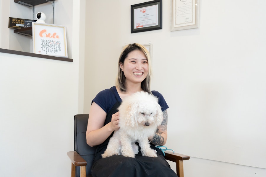 AUN for DOGSのトレーナー