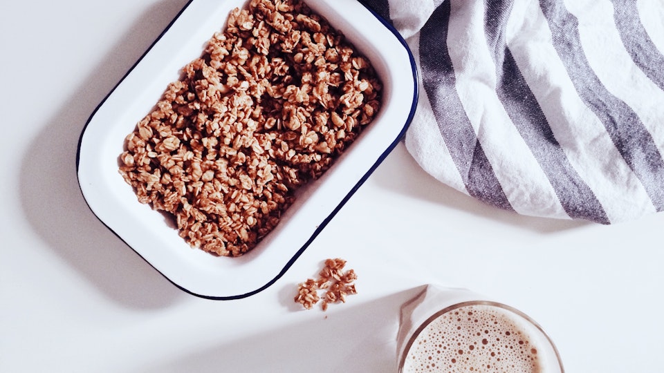 袋のままはNG!キャットフードの保存方法、場所とは。