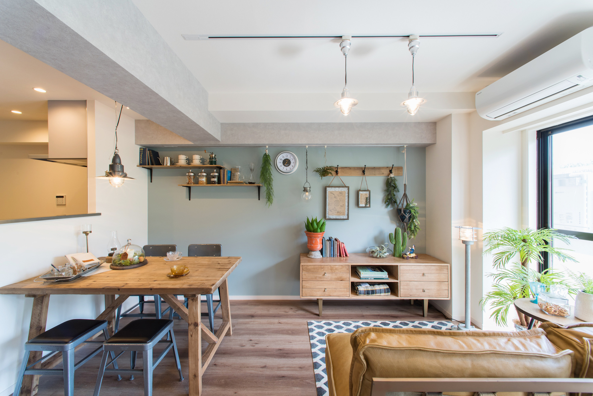 【2月22日は猫の日】在宅勤務の普及により猫のストレスが増加!?Daigas グループのグローバルベイスが獣医師・田向健一と考える ペットと人が快適に過ごせる物件づくり 〜「マイリノペット リノベーションモニターキャンペーン」を開始〜