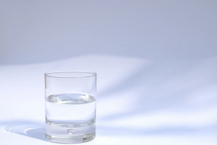 ウサギ,水,飲水量,与え方,水道水